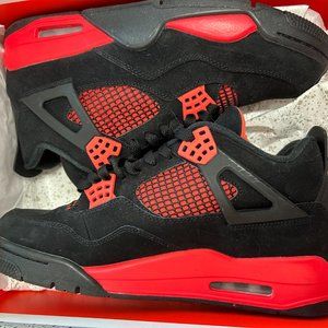 Air Jordan 4 Retro Red Thunder size 9.5(M)